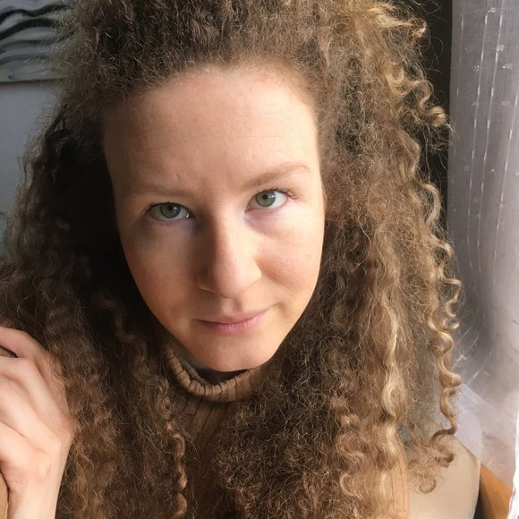 Meet your Posher, Emlyn - Picture 1 of 1